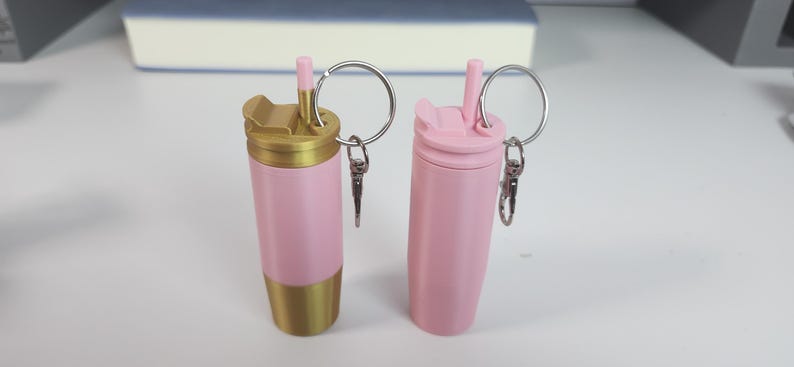 Coffee Cup Keychain with Hidden Compartment - Coffeeful Gift for Coffee Lovers - Coffees Gifts to Friends